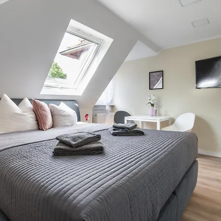 Boutique Apartments am Stadtgarten Freiburg im Breisgau Zimmer foto