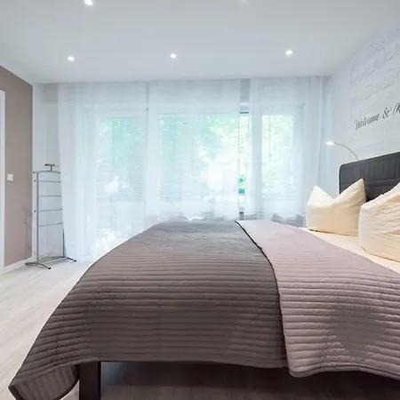 Boutique Apartments am Stadtgarten Freiburg im Breisgau Zimmer foto